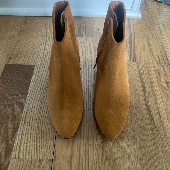 Isabel Marant
Boots - Picture 2 of 3